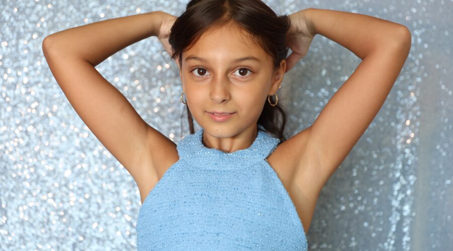 MODEL CARD: “Laryssa”